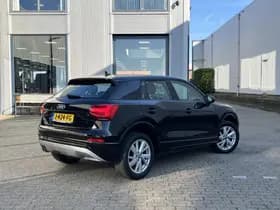 Audi Q2 35 TFSI epic thumbnail 2
