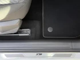 Volkswagen Polo 1.0 TSI Highline R-Line thumbnail 30