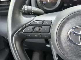 Toyota Yaris 1.5 Hybrid Launch Edition thumbnail 10