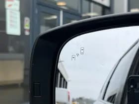 Subaru Forester 2.0 AWD Premium thumbnail 36