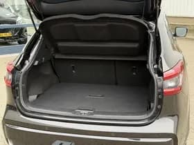 Nissan QASHQAI 1.3 DIG-T Tekna+ Dynamic Pack thumbnail 27