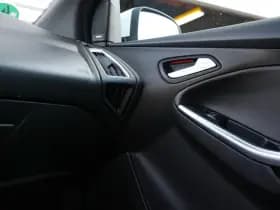 Ford Focus 2.0 ST-3 2.0 ST-3 thumbnail 24