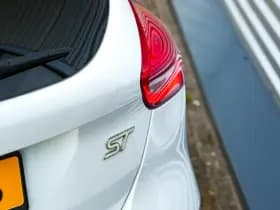 Ford Focus 2.0 ST-3 2.0 ST-3 thumbnail 34
