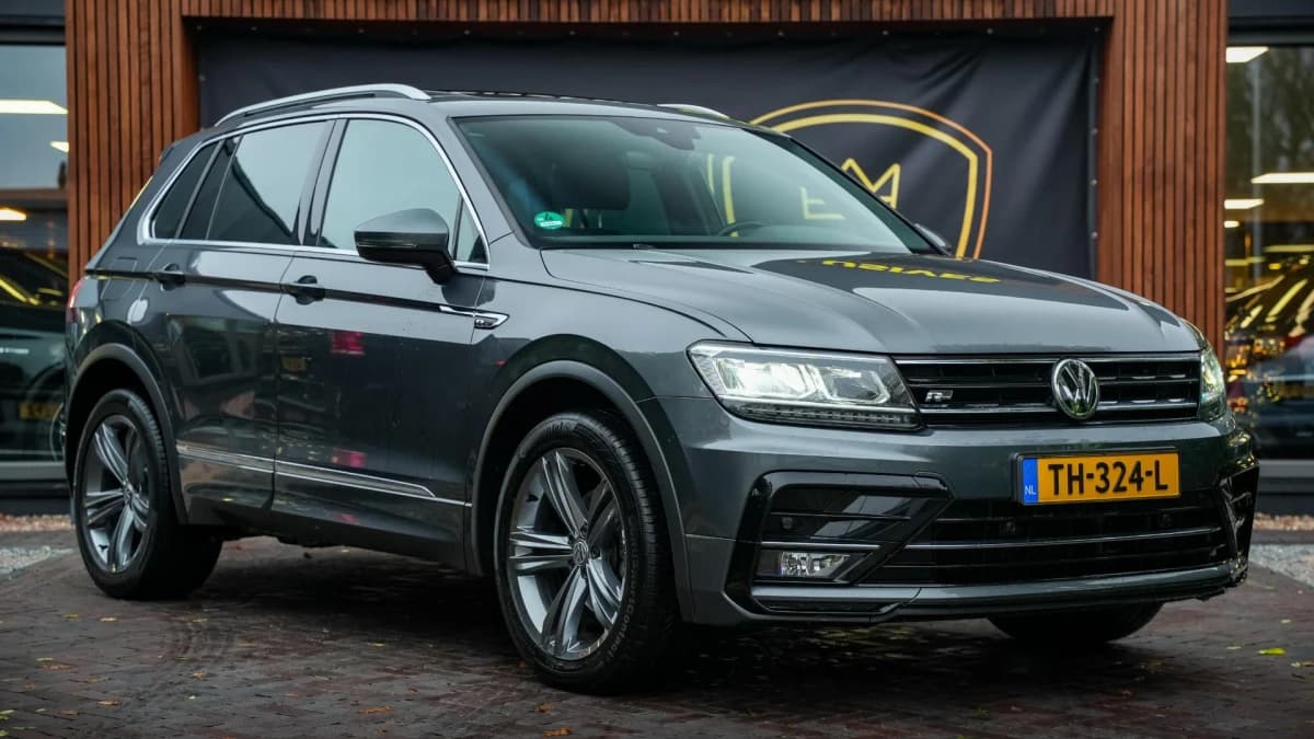 Volkswagen Tiguan 1.4 TSI 4Motion Highline Business R 1.4 TSI 4Motion Highline Business R — foto 1