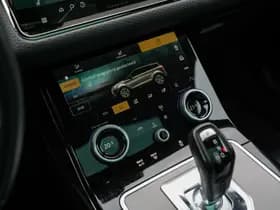 Land Rover Range Rover Evoque 1.5 P300e AWD R-Dynamic SE 1.5 P300e AWD R-Dynamic SE thumbnail 16