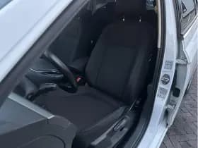 Volkswagen Polo 1.0 TSI Comfortline 1.0 TSI Comfortline thumbnail 4