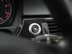 BMW 3 Serie Coupe 320i Coupe 320i thumbnail 20