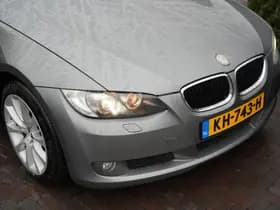 BMW 3 Serie Coupe 320i Coupe 320i thumbnail 4