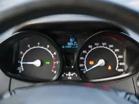 Ford EcoSport 1.0 EcoBoost Titanium 1.0 EcoBoost Titanium thumbnail 25