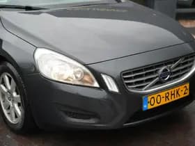 Volvo S60 1.6 T4 Kinetic 1.6 T4 Kinetic thumbnail 23