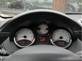 Peugeot 207 CC 1.6 VTi Roland Garros CC 1.6 VTi Roland Garros thumbnail 17