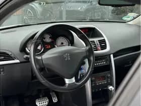 Peugeot 207 CC 1.6 VTi Roland Garros CC 1.6 VTi Roland Garros thumbnail 7