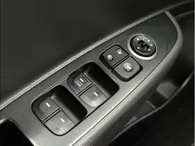 Hyundai I10 1.0i i-Motion Go! 2016 1.0i i-Motion Go! 2016 thumbnail 19