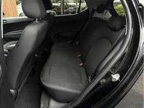 Hyundai I10 1.0i i-Motion Go! 2016 1.0i i-Motion Go! 2016 thumbnail 6