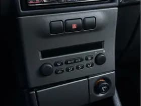 Opel Zafira 2.2-16V Elegance 2.2-16V Elegance thumbnail 10