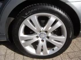 Mercedes-Benz C-Klasse Estate C180 BlueEFFICIENCY Premium Edition Avantgarde thumbnail 14