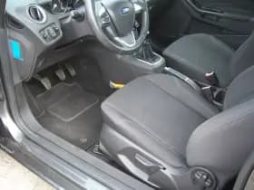 FORD Fiesta 1.0 3D Style Nieuwe Distributie - lage km-stand thumbnail 9