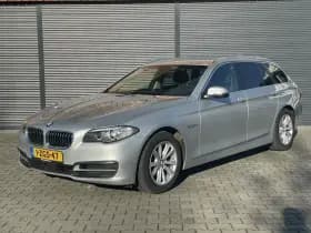 BMW 5-Serie 520d 184pk Aut. Executive | 8 TRAPS AUTOMAAT | TREKHAAK | thumbnail 2