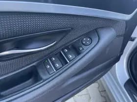 BMW 5-Serie 520d 184pk Aut. Executive | 8 TRAPS AUTOMAAT | TREKHAAK | thumbnail 7