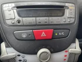 Peugeot 107 1.0 68PK 5D Active | Airco | Centrale vergrendeling | Export | thumbnail 11