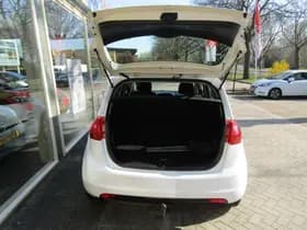 Kia Venga 1.4 CRDi 77pk Comfort Pack thumbnail 6