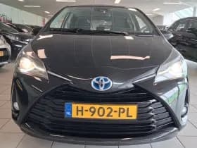 Toyota Yaris 1.5 Hybrid Dynamic thumbnail 13