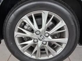 Toyota Yaris 1.5 Hybrid Dynamic thumbnail 14