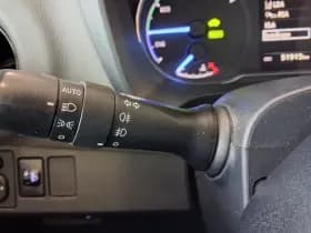 Toyota Yaris 1.5 Hybrid Dynamic thumbnail 22