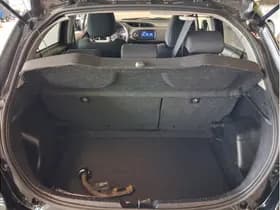 Toyota Yaris 1.5 Hybrid Dynamic thumbnail 7