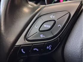 Toyota C-HR 1.8 Hybrid Style Ultimate thumbnail 21