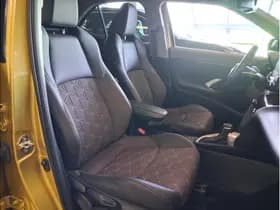 Toyota Yaris Cross 1.5 Hybrid Executive thumbnail 17