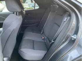 Toyota C-HR 1.8 Hybrid 140 Dynamic thumbnail 13