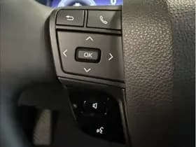 Toyota C-HR 1.8 Hybrid 140 Dynamic thumbnail 17