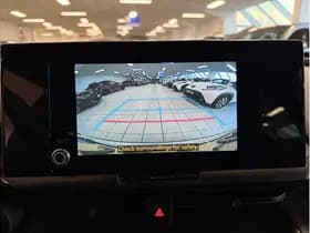 Toyota C-HR 1.8 Hybrid 140 Dynamic thumbnail 22