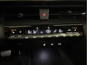 Toyota C-HR 1.8 Hybrid 140 Dynamic thumbnail 27