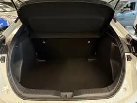 Toyota C-HR 1.8 Hybrid 140 Dynamic thumbnail 6