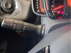 Toyota Aygo 1.0 Vvt-I X-Joy thumbnail 17