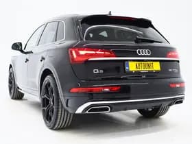 Audi Q5 55 TFSI e quattro Competition S-Line thumbnail 3