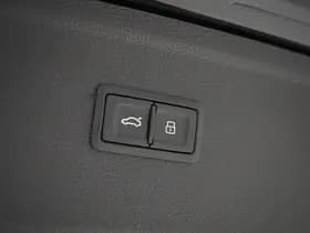 Audi Q5 55 TFSI e quattro Competition S-Line thumbnail 41