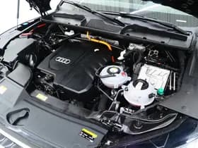 Audi Q5 55 TFSI e quattro Competition S-Line thumbnail 7