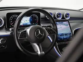 Mercedes-Benz C-Klasse Estate 300 e Avantgarde thumbnail 18