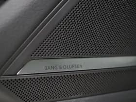 Audi A6 Avant 55 TFSI e quattro Competition Full Black thumbnail 19