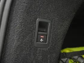 Audi A6 Avant 55 TFSI e quattro Competition Full Black thumbnail 45