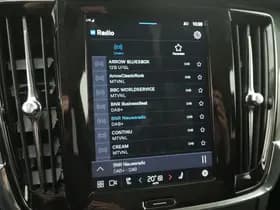 Volvo V90 2.0 T6 Plug-in hybrid AWD Plus Dark Long Range thumbnail 32