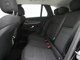 Mercedes-Benz GLC 300e 4MATIC Night Black thumbnail 34