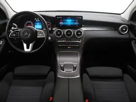 Mercedes-Benz GLC 300e 4MATIC Night Black thumbnail 5