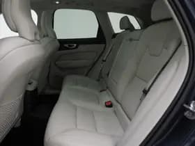 Volvo XC60 2.0 T6 Recharge AWD Ultimate Long Range thumbnail 41