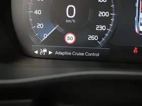 Volvo XC40 1.5 T5 Plug-in hybrid Ultimate Dark thumbnail 29