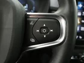 Volvo XC40 1.5 T5 Plug-in hybrid Ultimate Dark thumbnail 26