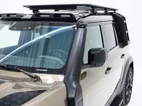 Land Rover Defender 110 2.0 P400e Urban thumbnail 13